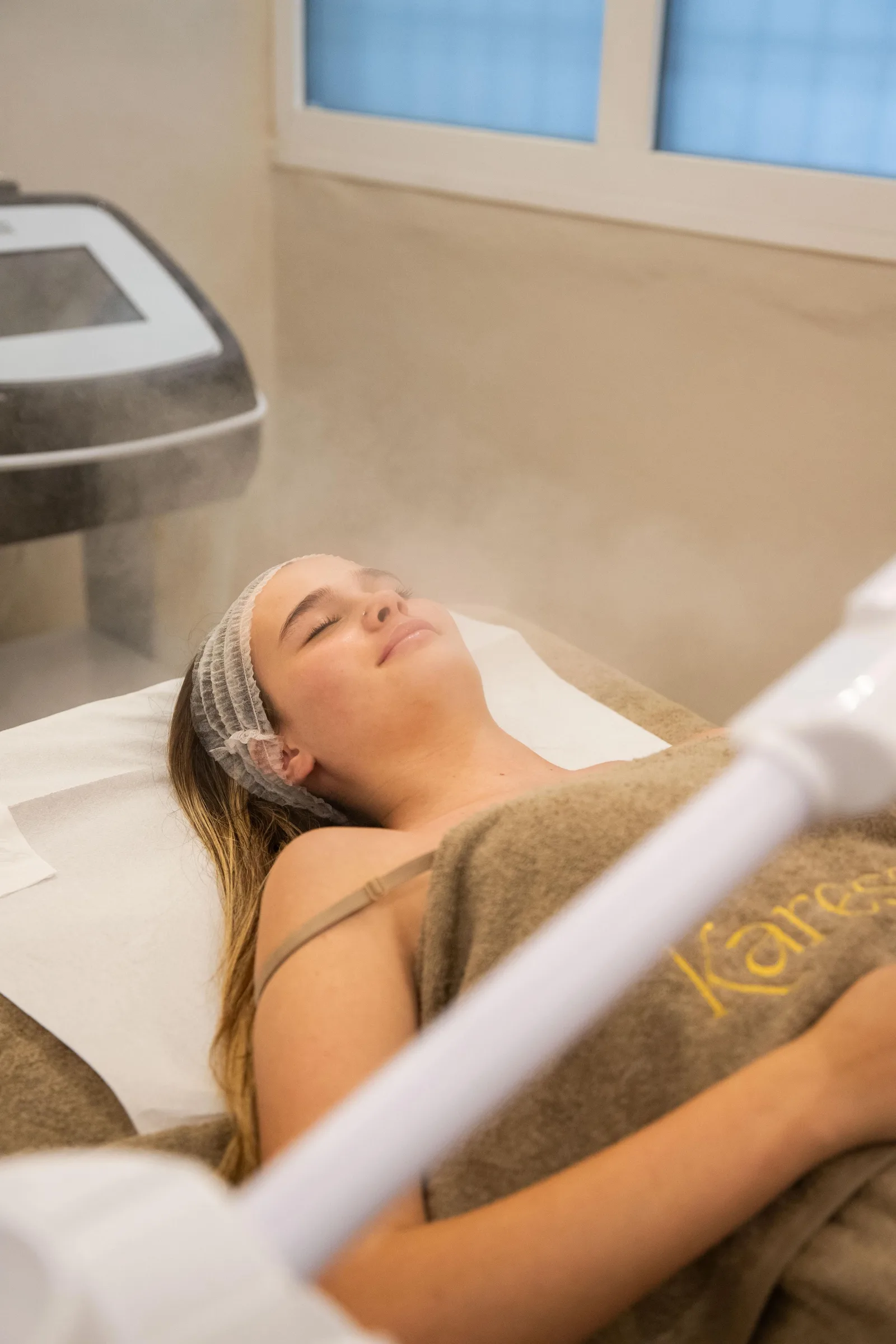 BEAUTY CENTER — 69834d8c-e7ca-4c55-95c1-04d864a9d9de