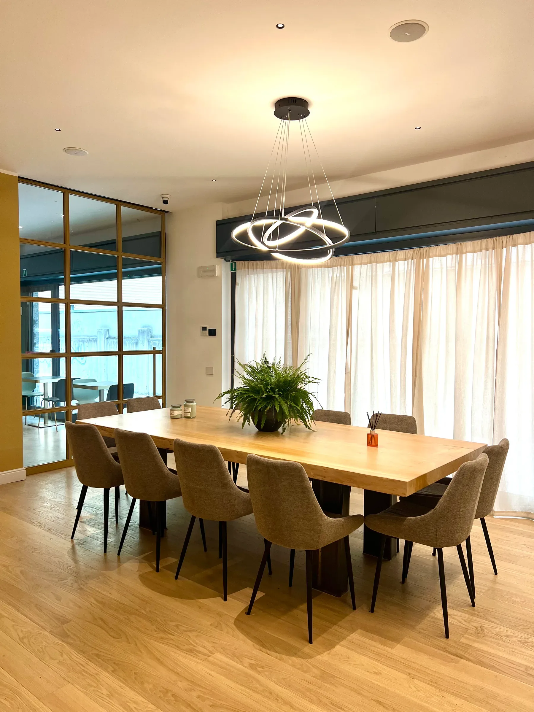 SHOWROOM QUALIS — IMG_3883